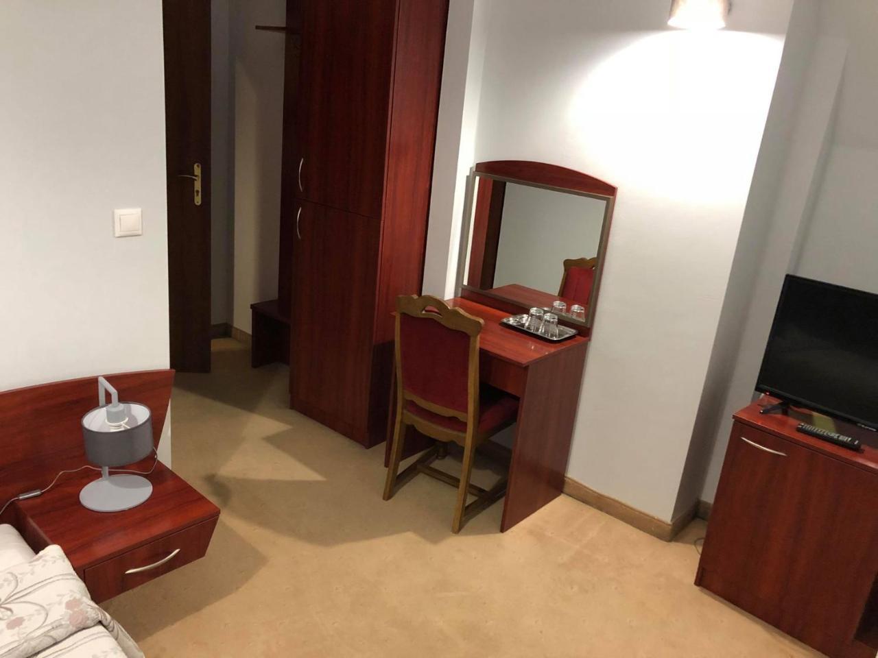 Sosnowe Zacisze Barszczewo Hotel Choroszcz Eksteriør billede